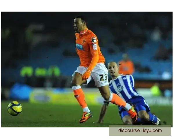 布莱克浦足球俱乐部宣布新赛季阵容调整 目标冲击英格兰冠军联赛