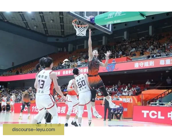 CBA季后赛激烈角逐各队全力备战争夺总冠军