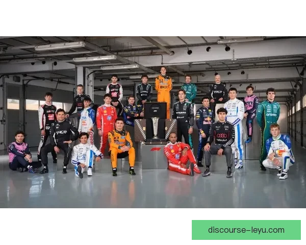 F1赛季精彩回顾与未来展望车队竞争激烈明星车手全力以赴